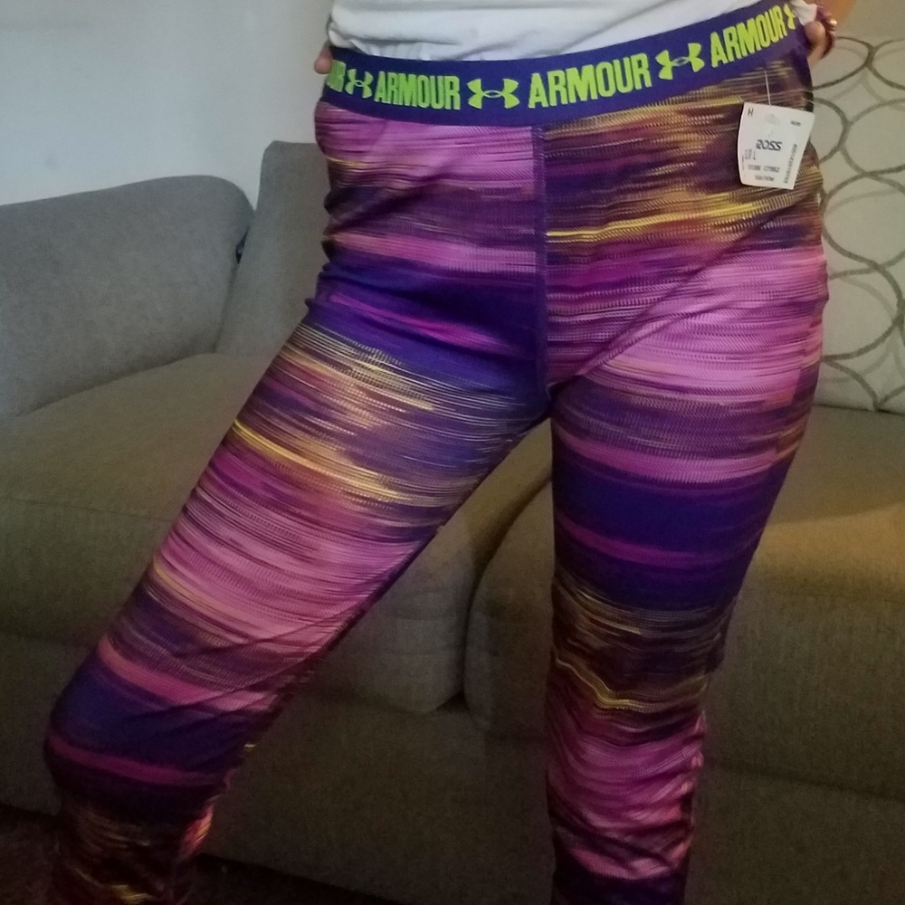 Girls workout/yoga capri pants